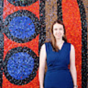 Meet your Posher, Cassandra